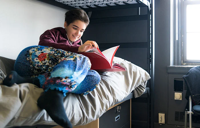 081319_Cottage-College-Cheese_750x450_Easy-to-clean-up